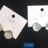 Diamond earings