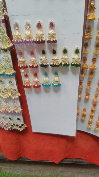 Casual earings