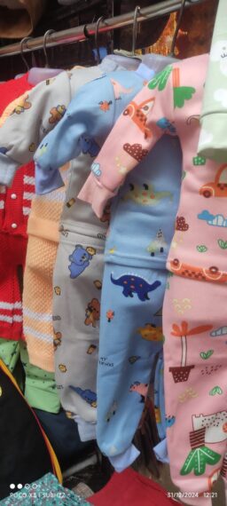Kids sweater set