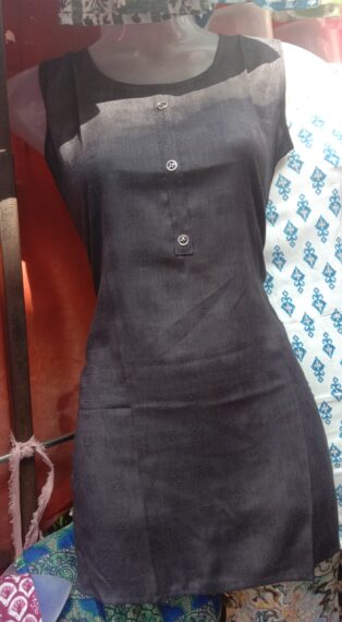 Black short kurti