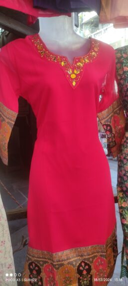 Pink kurti