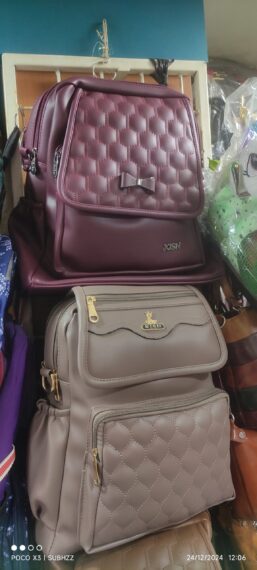 Leadher Bag
