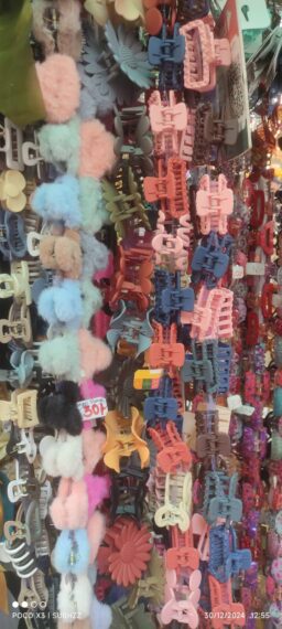 clips on sale