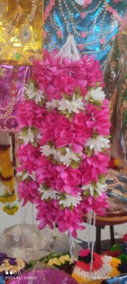 Artificial gajra