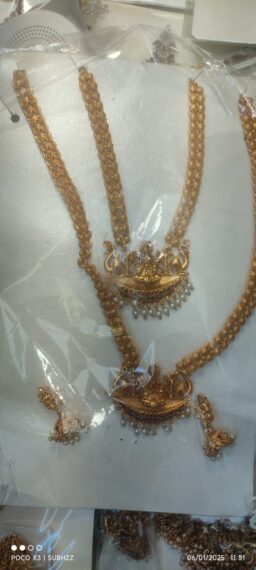 Necklace set