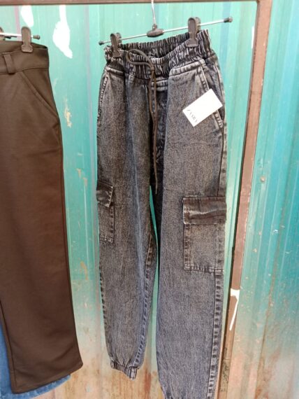 Fashion jeans