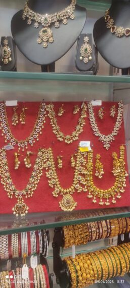 Necklace set