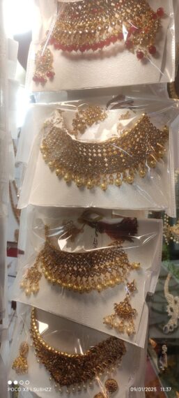 Necklace party wear