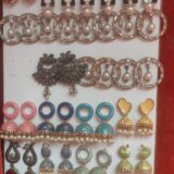 Causal earings
